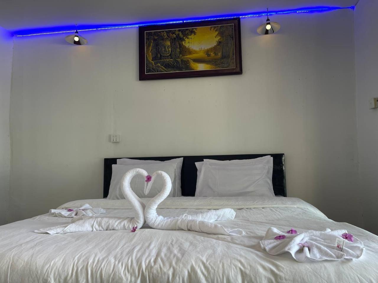 Koh Rong Beach Hostel And Bungalows Kaoh Touch 外观 照片