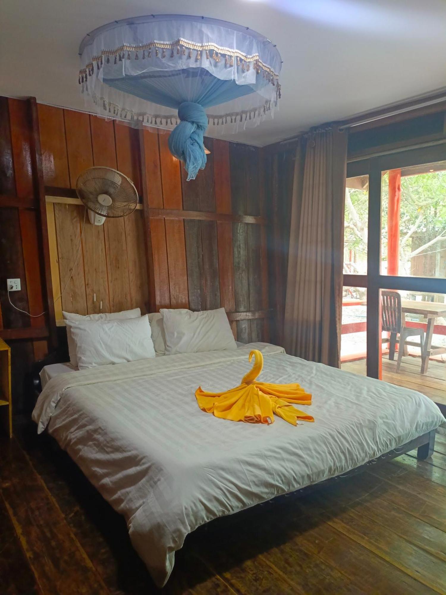 Koh Rong Beach Hostel And Bungalows Kaoh Touch 外观 照片